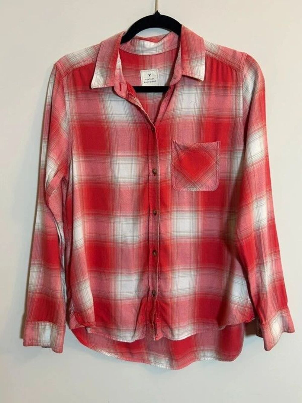 American Eagle Vintage Boyfriend Red Plaid Button-Up Shirt – M